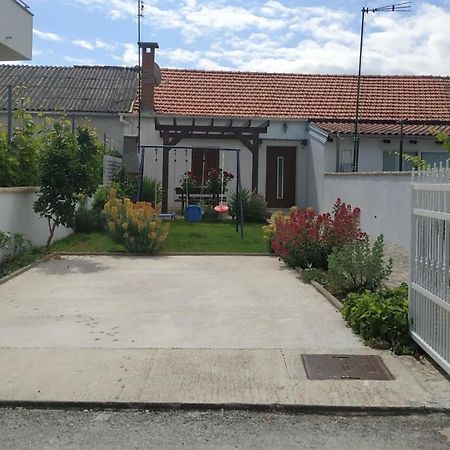 Holiday Home Arbanase زادار المظهر الخارجي الصورة
